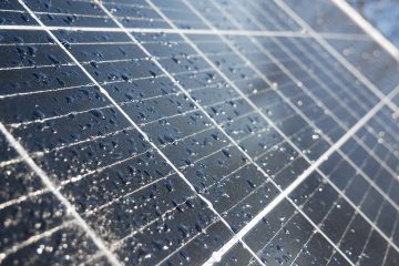 Pannelli fotovoltaici e grandine: come evitare danni
