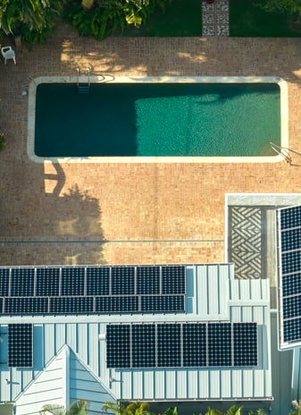 piscina fotovoltaico